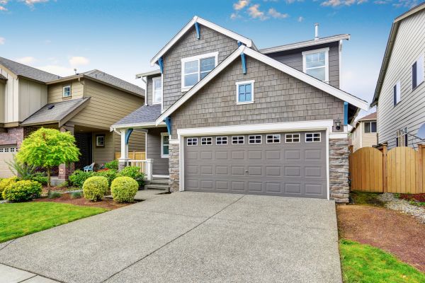 Driveway Acid Washing in Woodinville